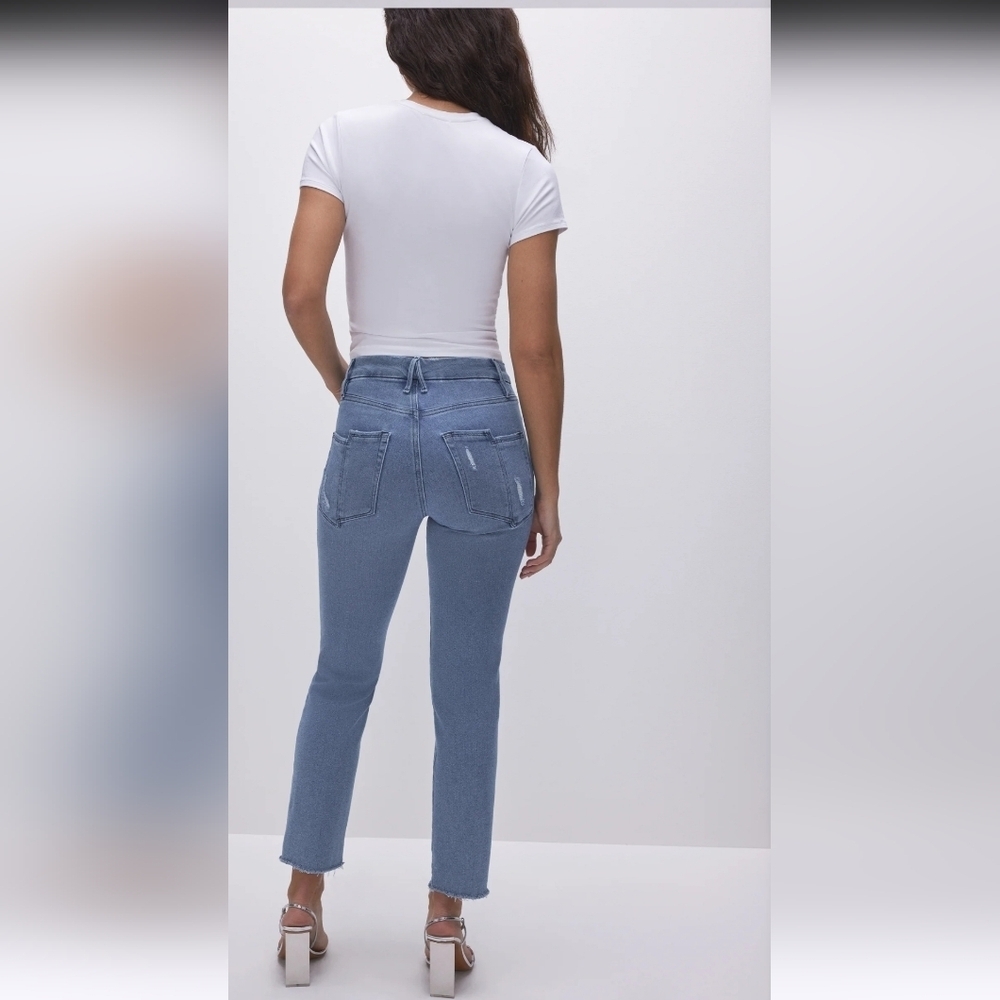Good American Good Legs Straight Jeans High Rise Raw Hem Light Wash 6/28